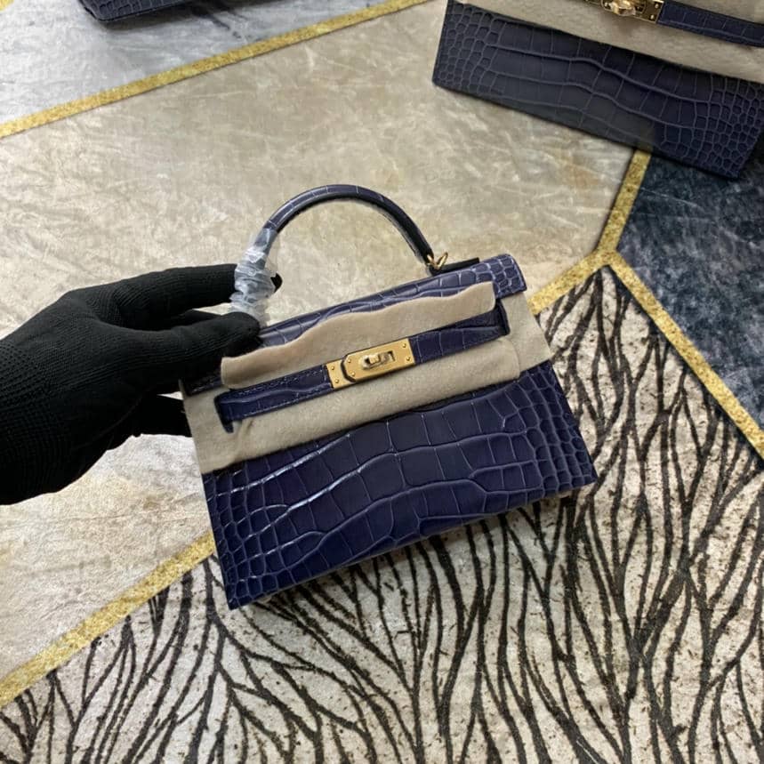 Kelly Crocodile-Embossed Cow Leather-21